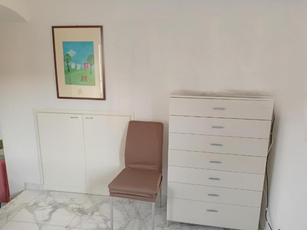 Appartamento 50 Mt Mare Con Parcheggio Riservato Riva Ligure Extérieur photo